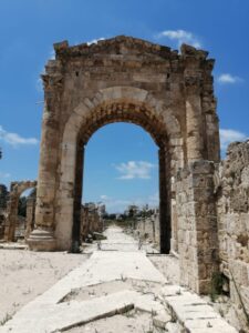 tourist places in tyre lebanon